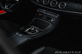 Mercedes-Benz E 4MATIC kupé, AMG Line, BU 2017