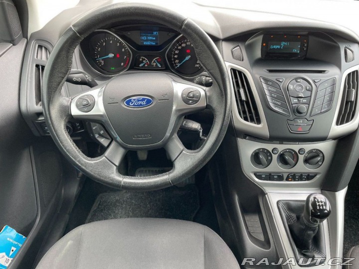 Ford Focus 1,0i 74kW EB TREND EDITIO 2013