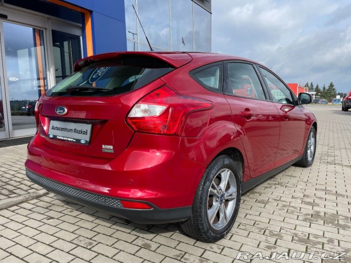 Ford Focus 1,0i 74kW EB TREND EDITIO 2013