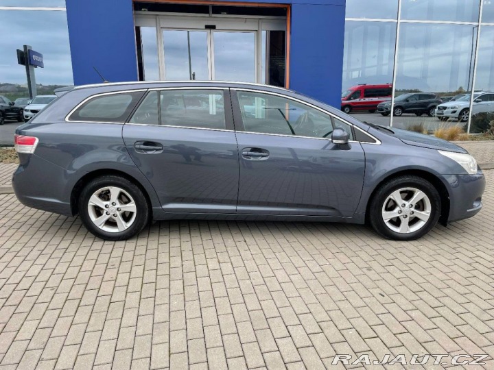 Toyota Avensis 1,8i 108kW Valvematic LUN 2009