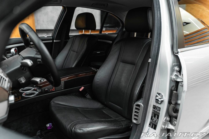 BMW 7 740i, Soft Close 2007