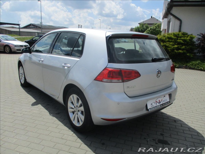 Volkswagen Golf 1,4 G-TEC 81kW CNG Bluemo 2015
