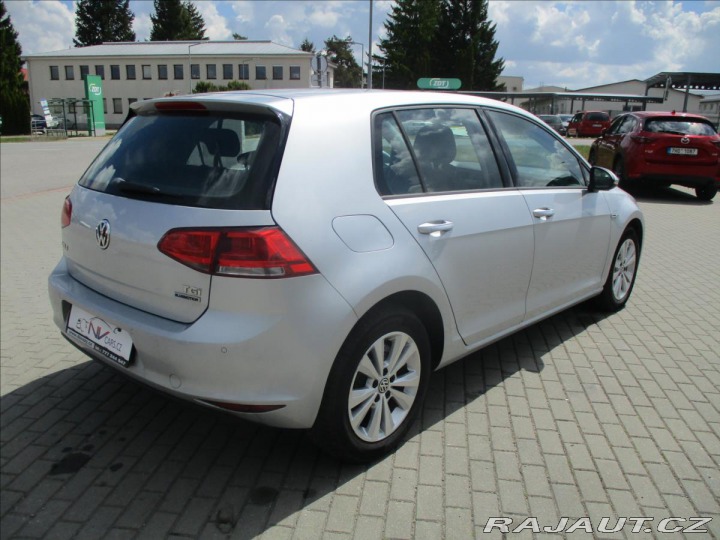 Volkswagen Golf 1,4 G-TEC 81kW CNG Bluemo 2015