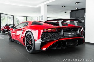 Lamborghini Aventador SuperVeloce Coupé / 1600 2017