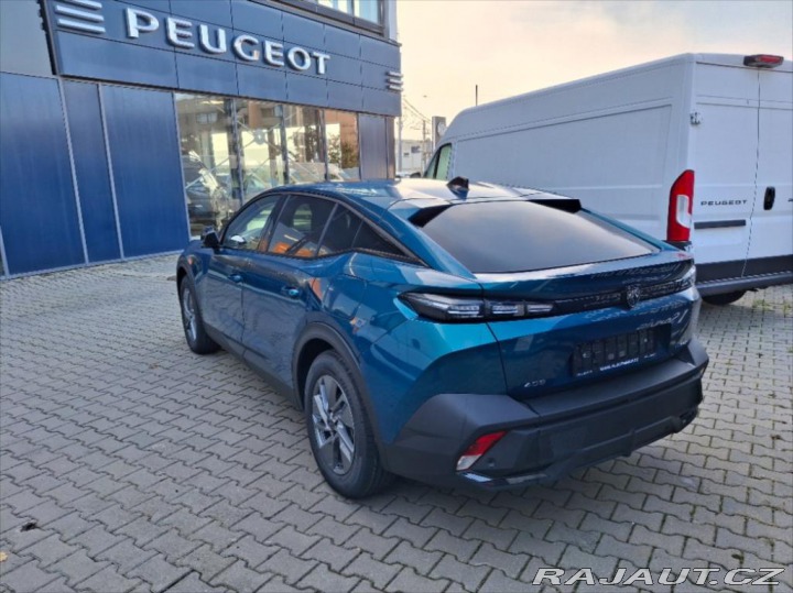 Peugeot 408 1,6 ALLURE Plug-in HYBR 2024