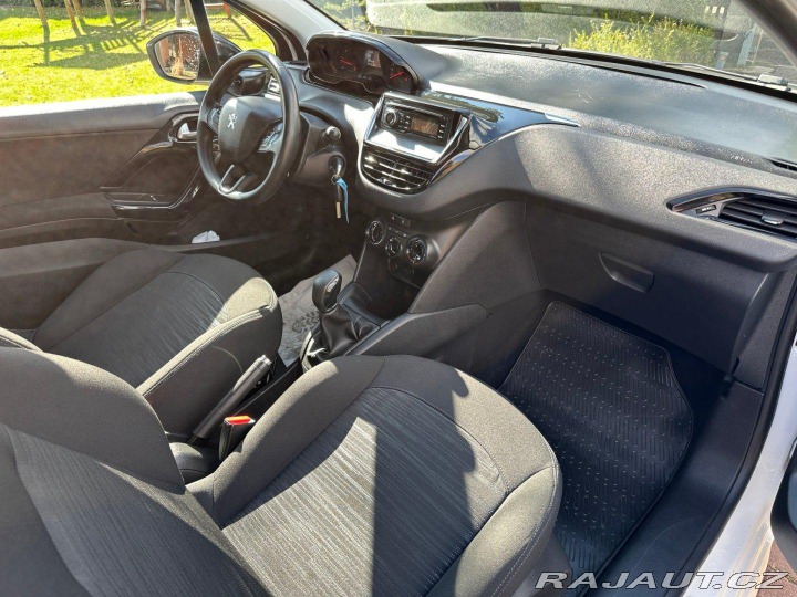 Peugeot 208 1.4Hdi 50kw 2012