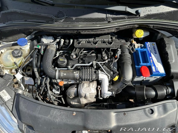 Peugeot 208 1.4Hdi 50kw 2012
