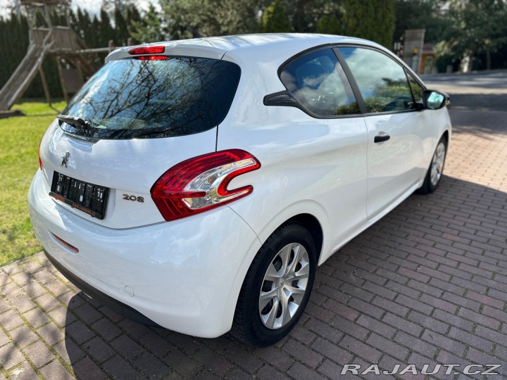 Peugeot 208 1.4Hdi 50kw 2012