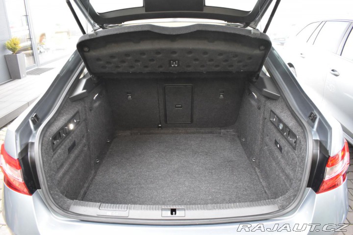 Škoda Superb 2.0 TDI STYLE 4x4*DCC*TAŽ 2020