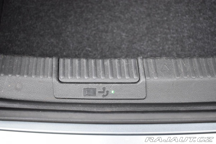 Škoda Superb 2.0 TDI STYLE 4x4*DCC*TAŽ 2020