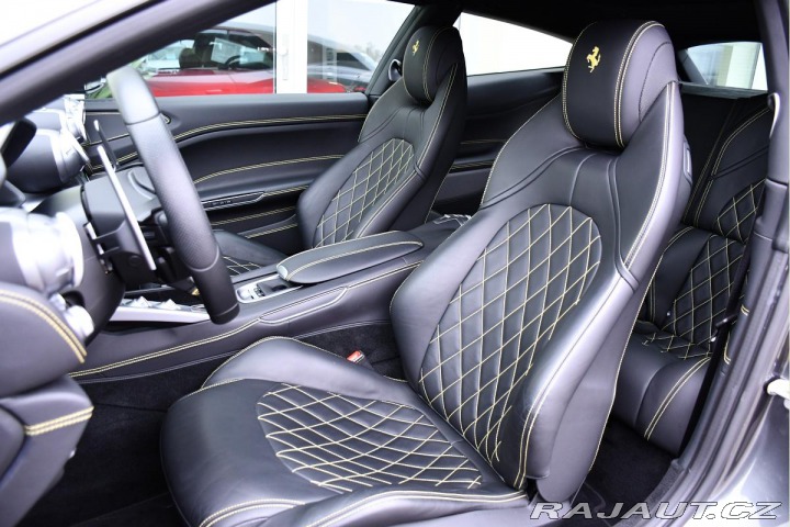 Ferrari Ostatní modely GTC4 Lusso V12 DCT P-DISPLAY LIFT 14 2018