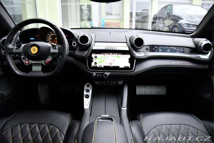 Ferrari Ostatní modely GTC4 Lusso V12 DCT P-DISPLAY LIFT 14 2018