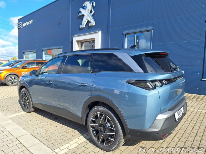 Peugeot 5008 ALLURE Hybrid 136 e-DCS6 2024
