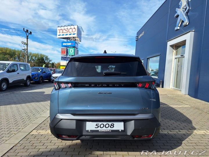 Peugeot 5008 ALLURE Hybrid 136 e-DCS6 2024