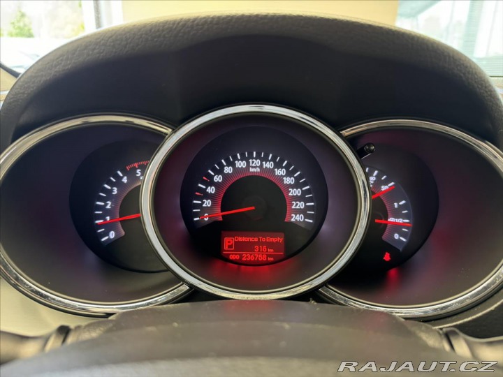 Kia Sorento 2,2 CRDI ACTIVE 4x4 2011