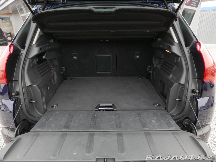 Peugeot 3008 1,6i 115kW Panorama Autom 2010