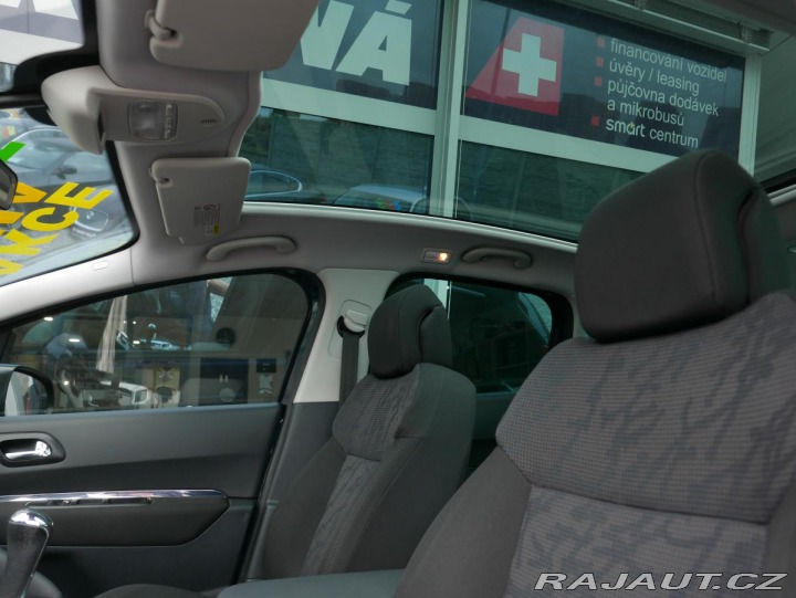 Peugeot 3008 1,6i 115kW Panorama Autom 2010