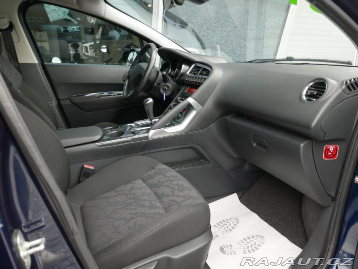 Peugeot 3008 1,6i 115kW Panorama Autom 2010