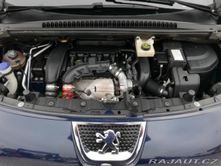 Peugeot 3008 1,6i 115kW Panorama Autom 2010