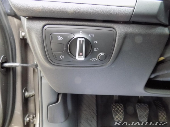 Audi A6 2.0TDI/Bi-xenon/NAVI/ 2013
