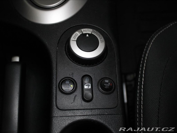 Nissan Qashqai 2,0 DCi 110kW 4X4 Akční c 2012