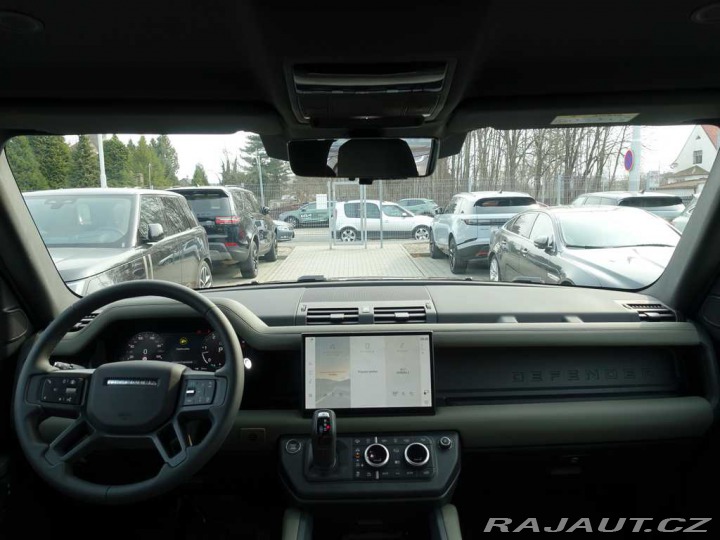 Land Rover Defender 110 3,0 X-Dynamic SE D200 2025