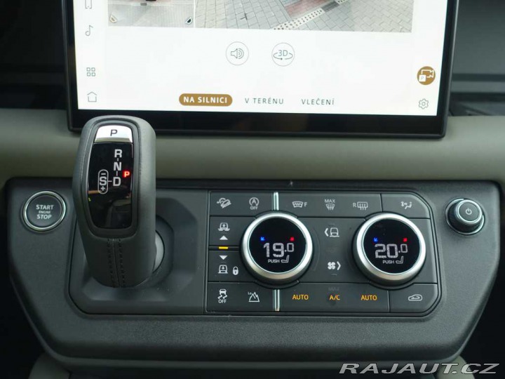 Land Rover Defender 110 3,0 X-Dynamic SE D200 2025