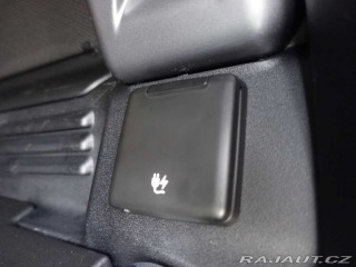 Land Rover Defender 110 3,0 X-Dynamic SE D200 2025