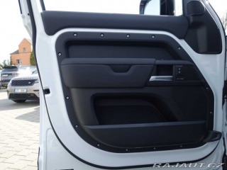 Land Rover Defender 110 3,0 X-Dynamic SE D200 2025