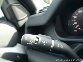 Land Rover Defender 110 3,0 X-Dynamic SE D200 2025