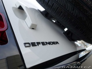 Land Rover Defender 110 3,0 X-Dynamic SE D200 2025