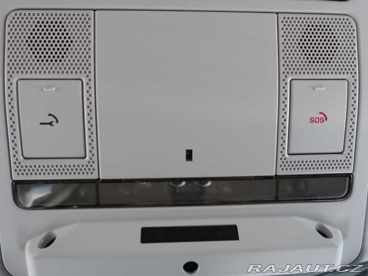 Land Rover Defender 110 3,0 S D200 4x4 automa 2025