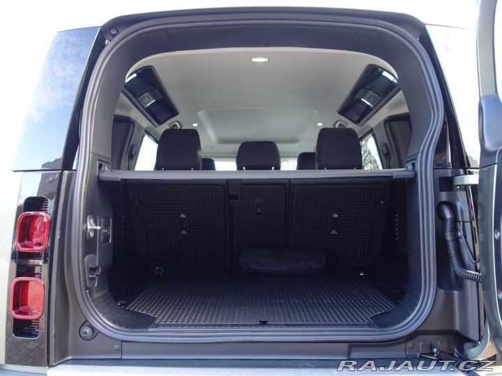 Land Rover Defender 110 3,0 S D200 4x4 automa 2025