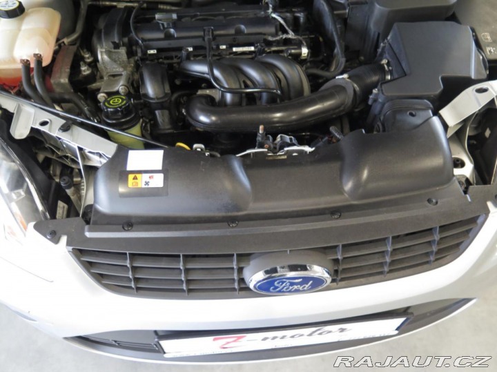 Ford Focus 1.6i 16V,klima,tempomat,1 2011