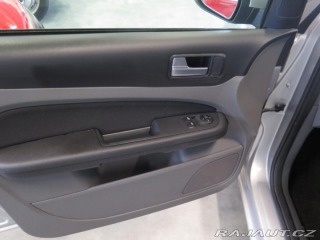 Ford Focus 1.6i 16V,klima,tempomat,1 2011