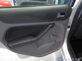Ford Focus 1.6i 16V,klima,tempomat,1 2011