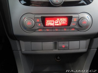 Ford Focus 1.6i 16V,klima,tempomat,1 2011