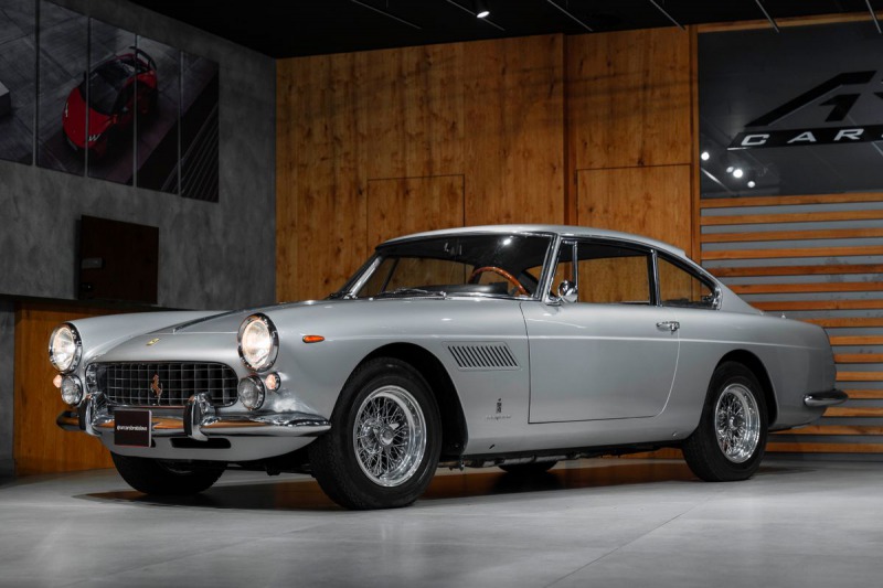 Ferrari Ostatní modely GT/E 2+2