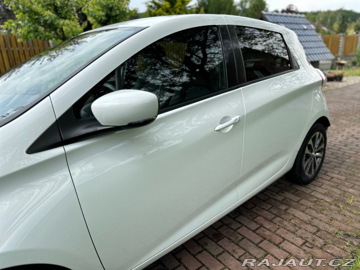 Renault ZOE R135 52 kWh 100kw 2021