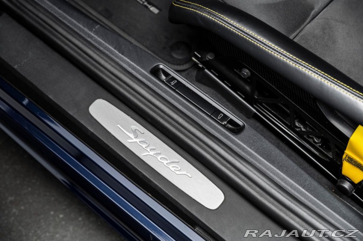 Porsche 718 Spyder/BOSE/PCCB/Racing S 2020