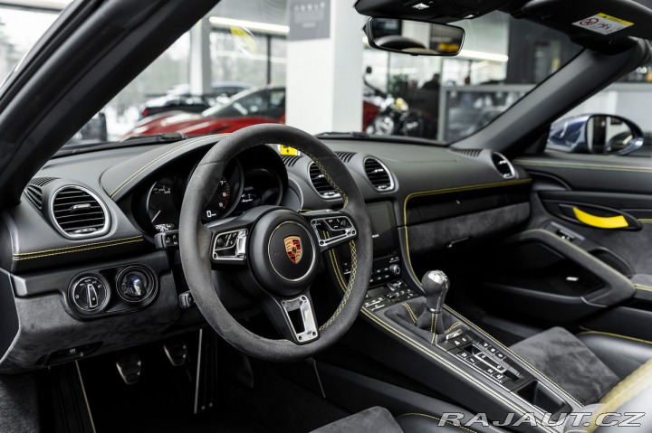 Porsche 718 Spyder/BOSE/PCCB/Racing S 2020