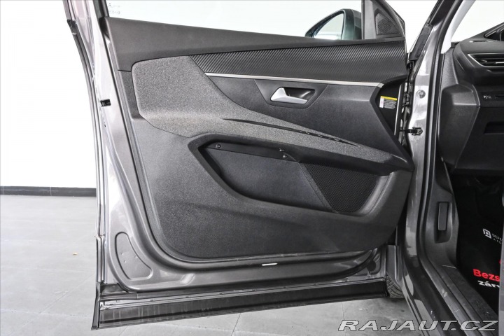 Peugeot 5008 1,5 HDi 96kW 7míst Active 2021