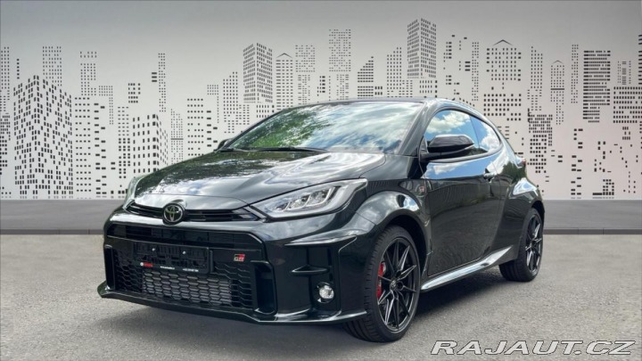 Toyota Yaris 1,6 Dynamic Sport 4WD GR 2024