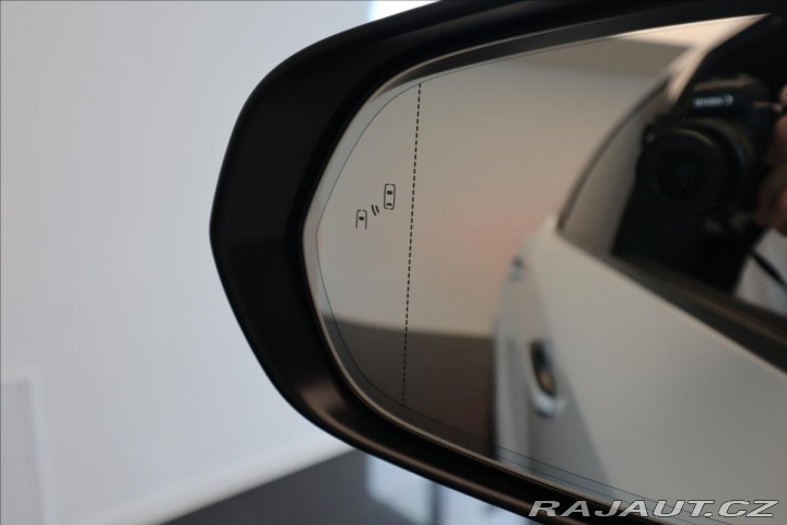 Lexus Ostatní modely RX 500h 2,4 500h 4×4 F Sport 2023