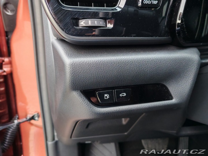 Lexus Ostatní modely NX 350h 2,5 350h 4×4 E-FOUR Execu 2024