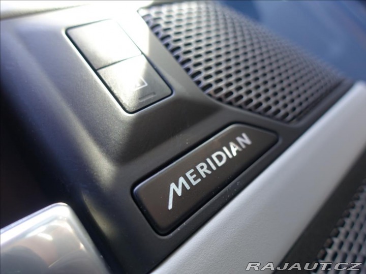 Land Rover Defender 3,0 D300 110 XDynHSE,ČR,D 2023