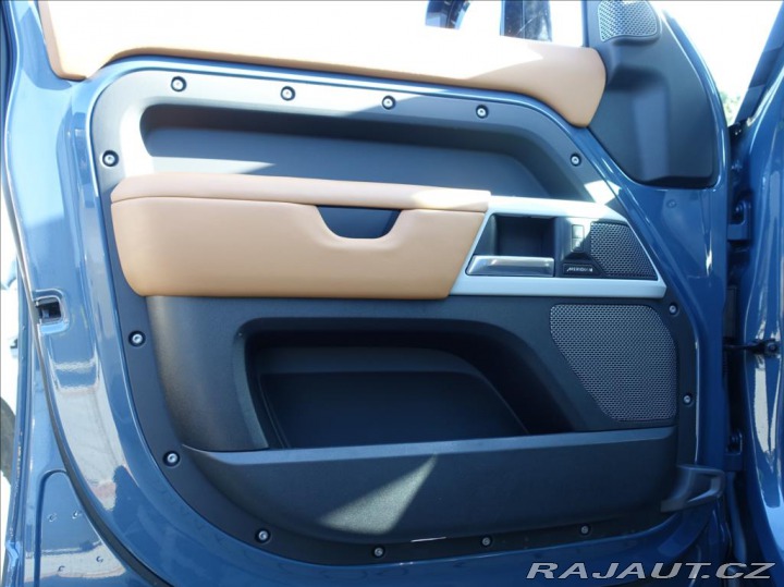 Land Rover Defender 3,0 D300 110 XDynHSE,ČR,D 2023