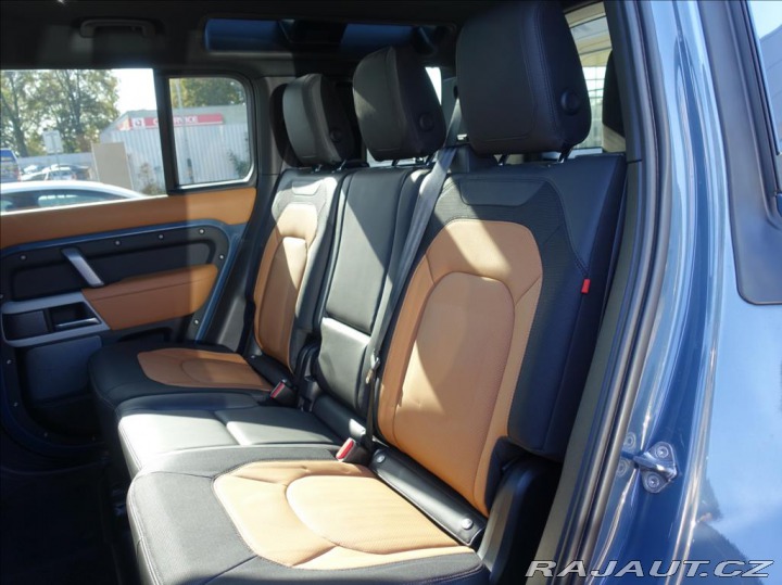 Land Rover Defender 3,0 D300 110 XDynHSE,ČR,D 2023