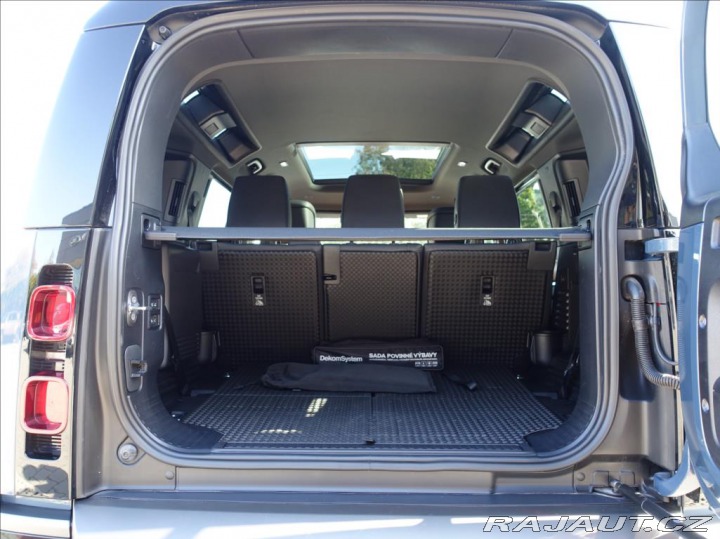 Land Rover Defender 3,0 D300 110 XDynHSE,ČR,D 2023