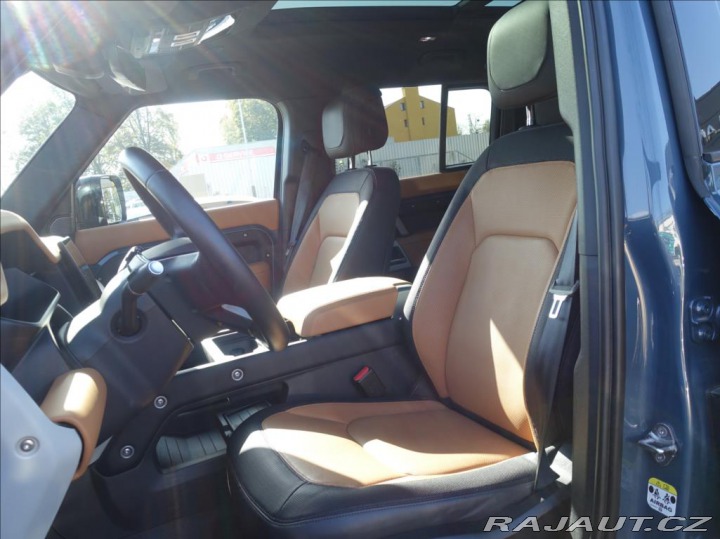 Land Rover Defender 3,0 D300 110 XDynHSE,ČR,D 2023
